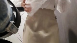 Hot stepsister sent a video from the fitting room