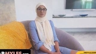 Muslim Step Mom Mandy Rhea Teaches Step Son How To Last Longer To Satisfy His GF - Hijab Mylfs