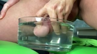 Best handjob in water sperm orgasm stepmom .