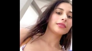 Chica colombiana de 23 años se masturba en el centro comercial de colombia 🇨🇴 ( JENIFERPLAY )