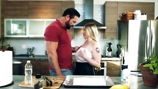 Busty curvy blonde PAWG in amateur passionate fuck