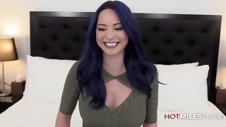 Kinky blue haired slut in amateur passionate fuck - cock sucking