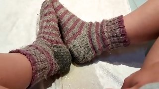 I squirt my old dirty woolen socks very wet