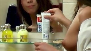 18yo Big Butt Cutie Anoushka Brushes Her Teeth Utterly Naked